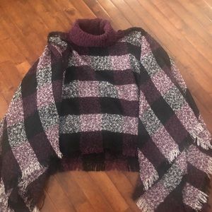 Women’s Poncho